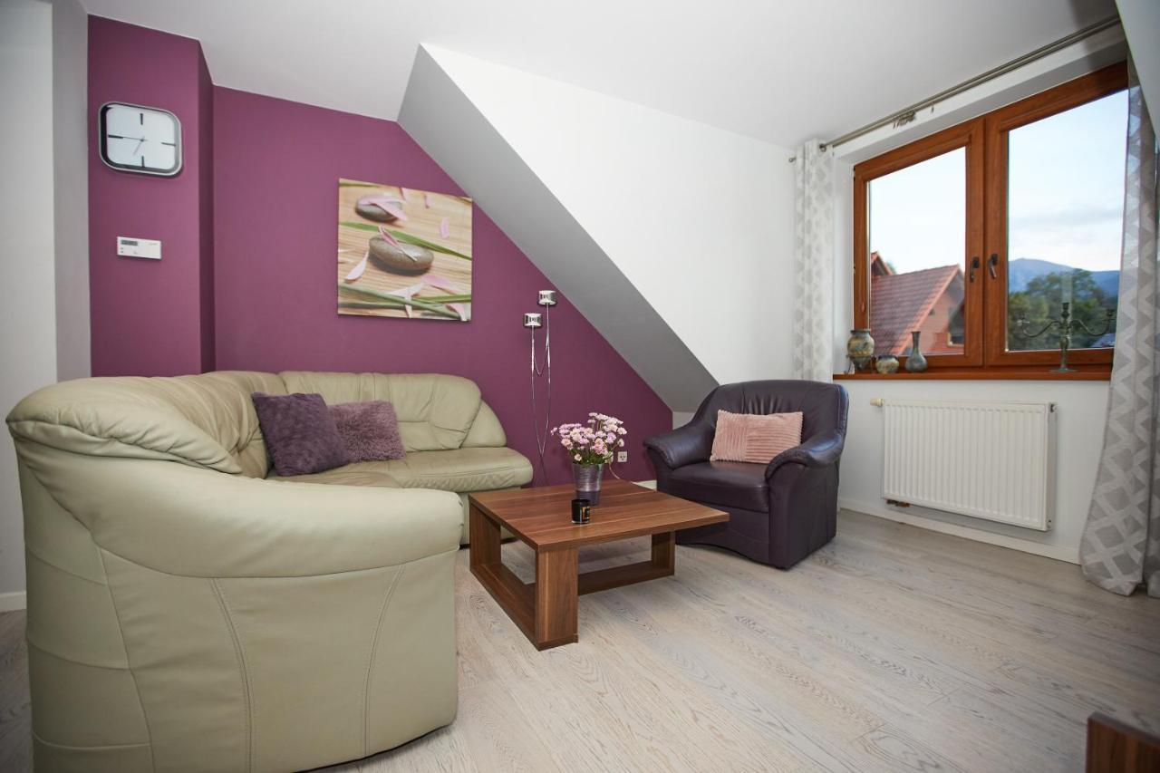 Apartamenty Nad Lomniczka-Malachit Karpacz Exterior photo