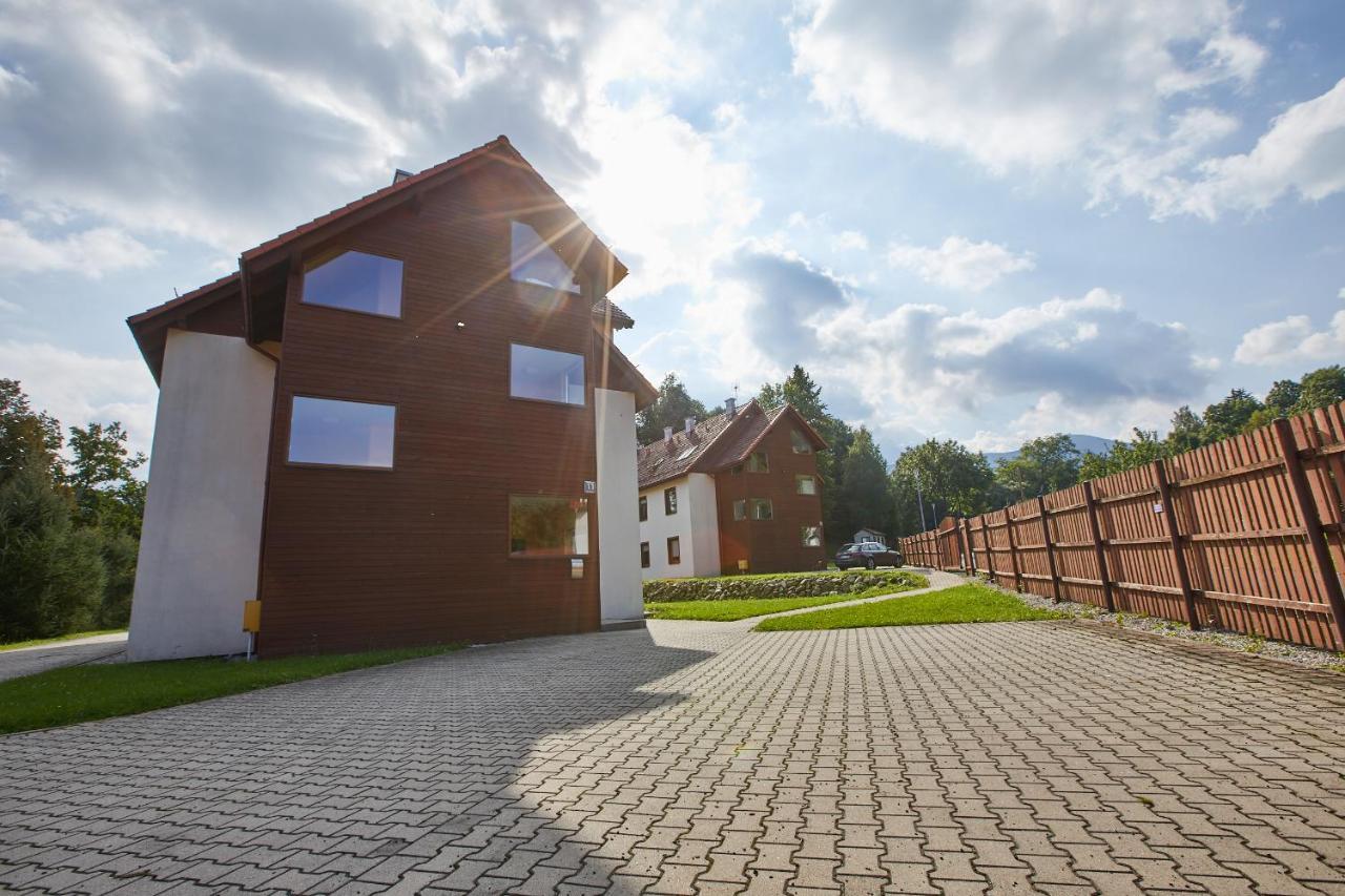 Apartamenty Nad Lomniczka-Malachit Karpacz Exterior photo